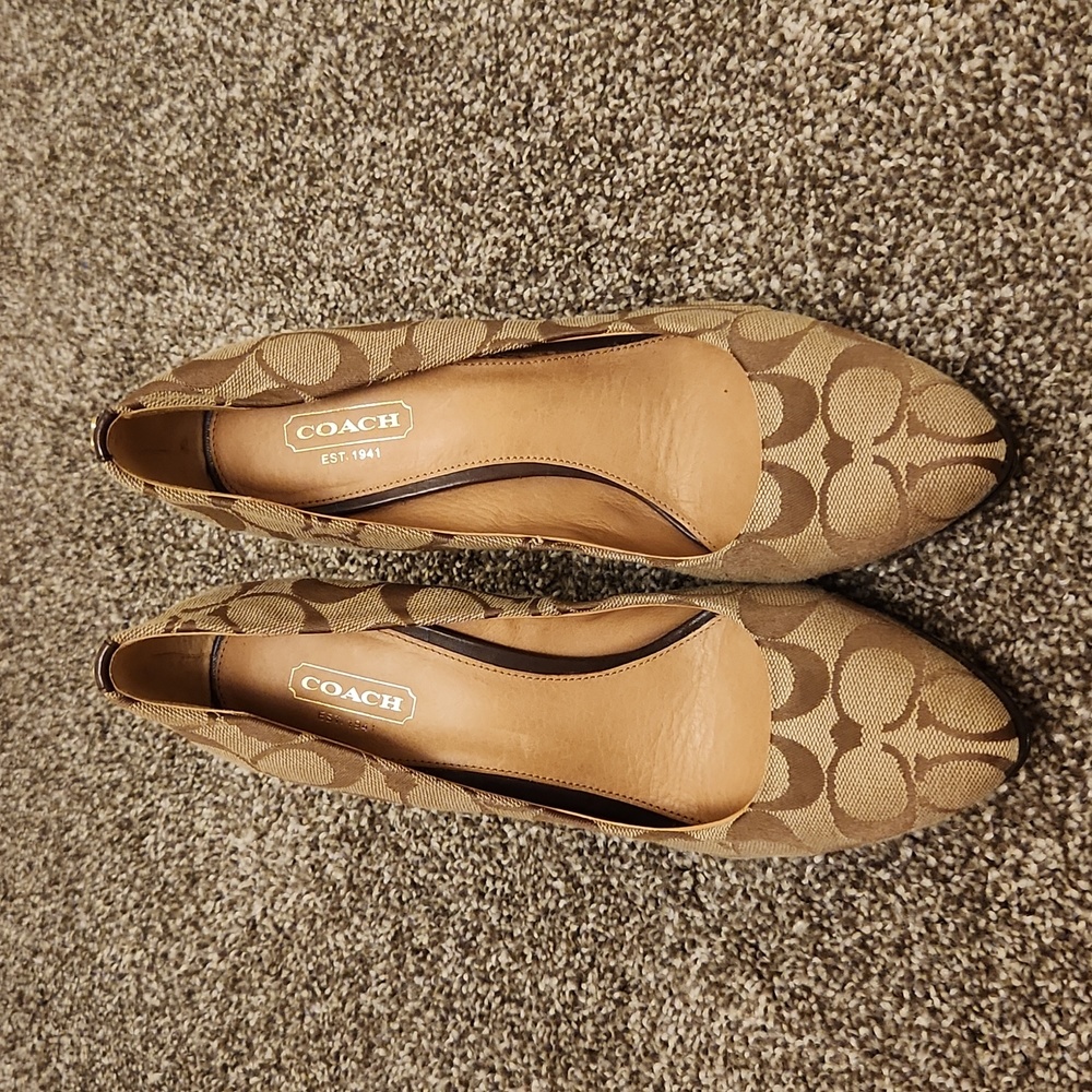 Coach Brown and Tan Heels Size 7.5